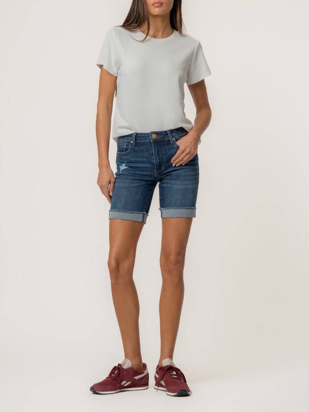 Kut from the Kloth Catherine Boyfriend Short in Individuality Wash Size 6